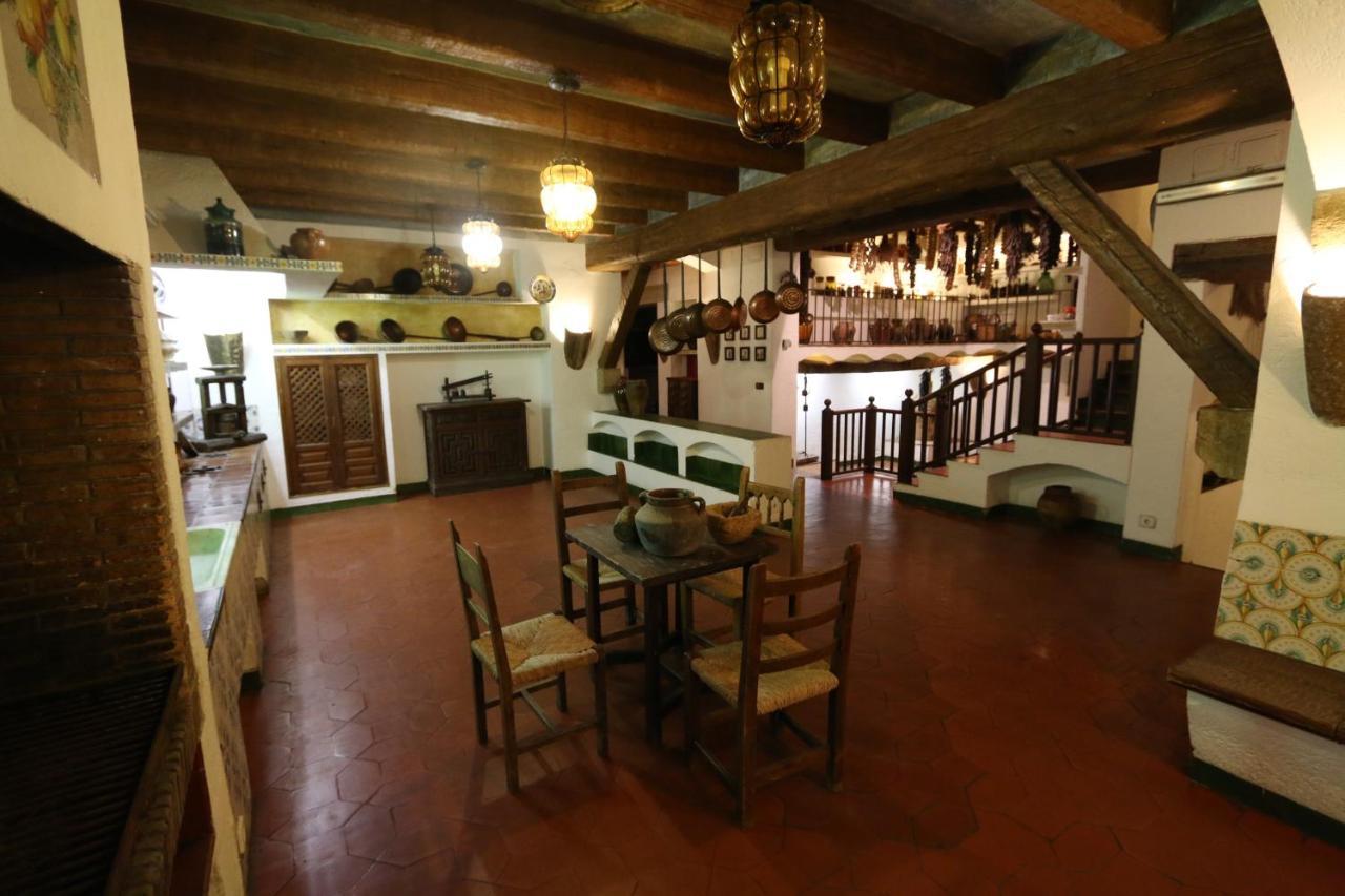 Hostal Del Senglar л’Асплуга-да-Франкулі Екстер'єр фото
